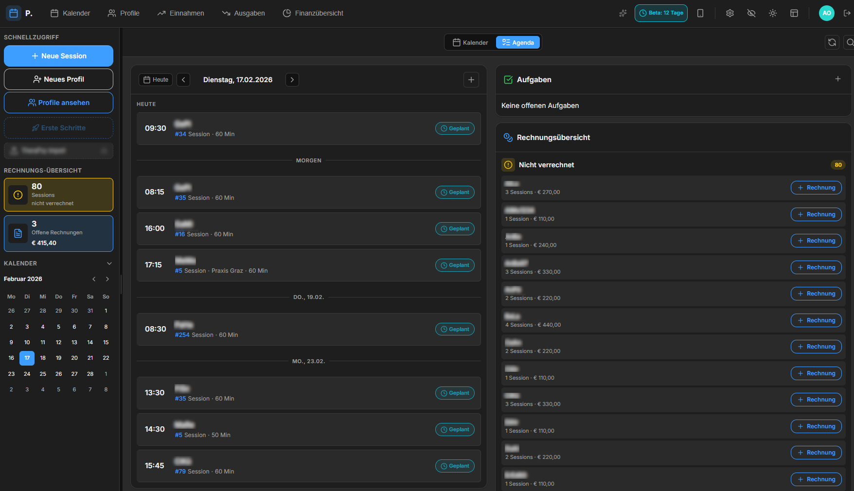 Praxido Dashboard im Dark Mode für augenfreundliches Arbeiten am Abend